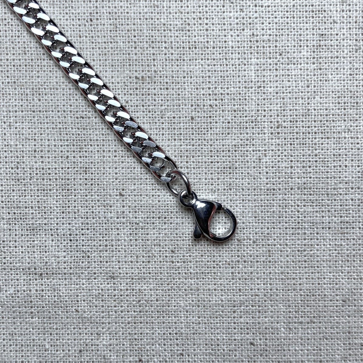 Essential Flat Curb Bracelet - Image 2