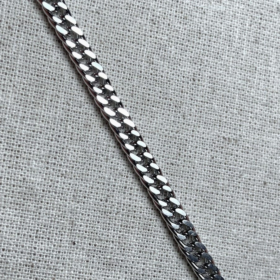 Essential Flat Curb Bracelet