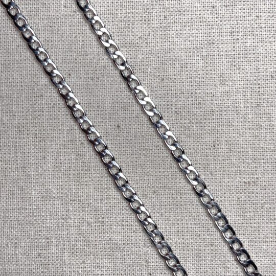Minimalist Light Cuban Link Chain